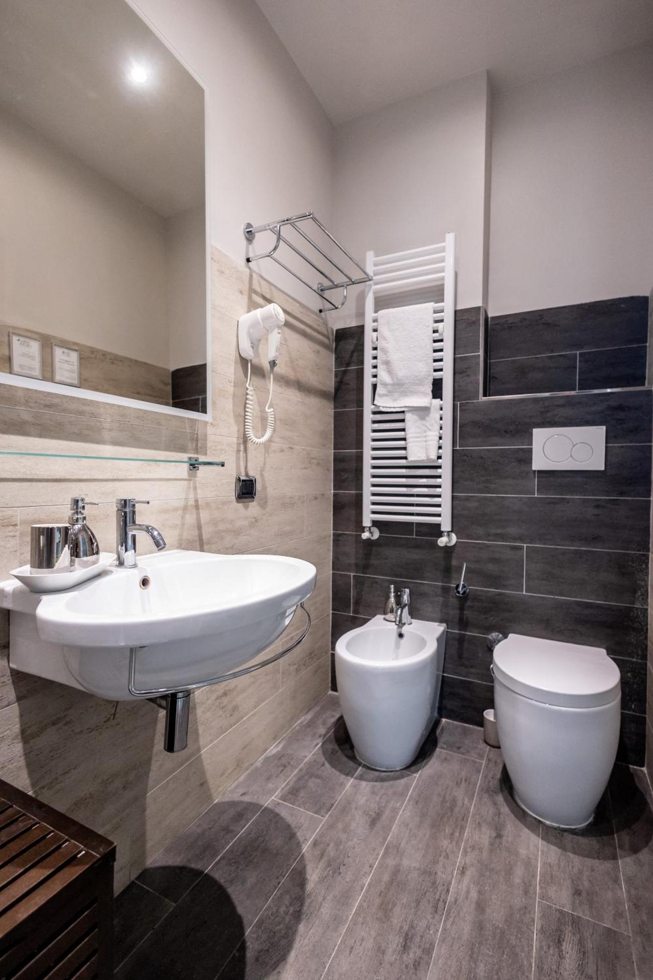 Mybedcavour Otel Roma Dış mekan fotoğraf